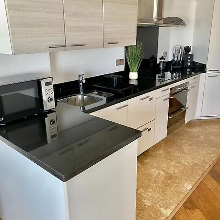 Apartment Ocean Village Lovely 2 Bedroom Gibraltar