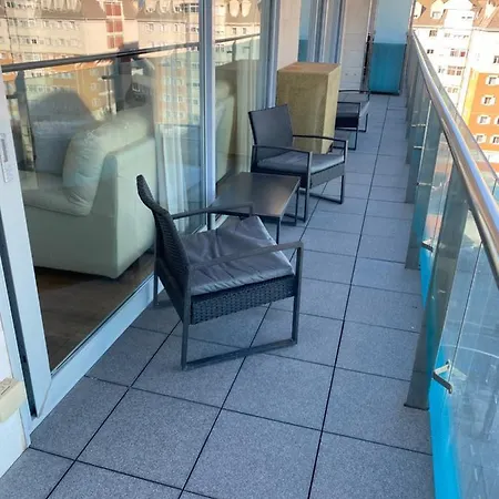 Ocean Village Lovely 2 Bedroom *